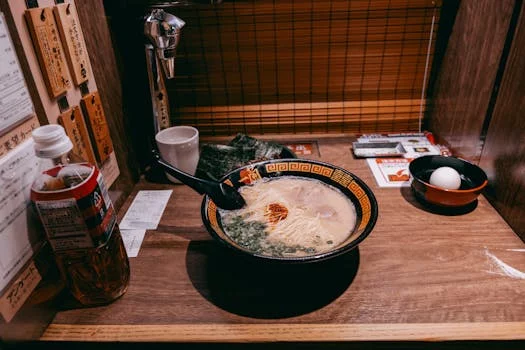 ramen tonkotsu fumant