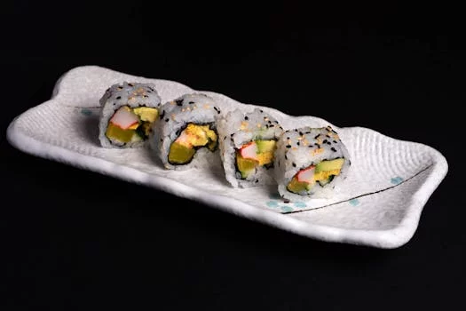 california rolls avocat surimi concombre